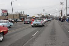 2717_hville_christmas_prade_12052010.jpg