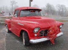 57360_hville_christmas_prade_12052010.jpg
