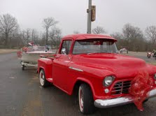 57410_hville_christmas_prade_12052010.jpg